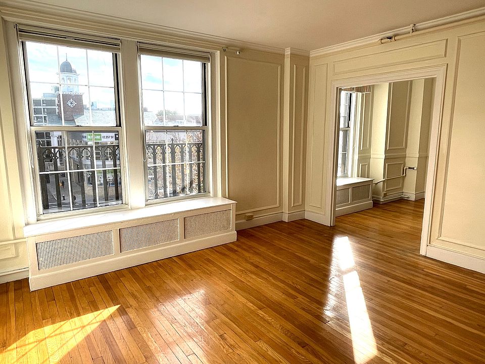 1st image of 1258 Beacon St #315