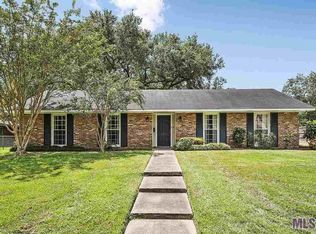 5740 Hibiscus Dr, Baton Rouge, LA 70808