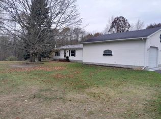 68 Wire Line Rd, Caro, MI 48723