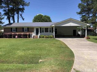 202 W A St, Erwin, NC 28339