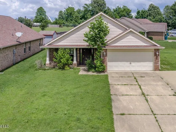 8802 Arendale Dr, Southaven, MS 38671