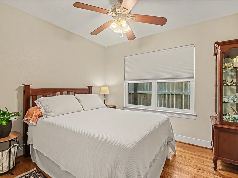4831 Stillbrooke Dr — Photo 23
