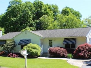 75 Cork Hill Rd, Ogdensburg, NJ 07439