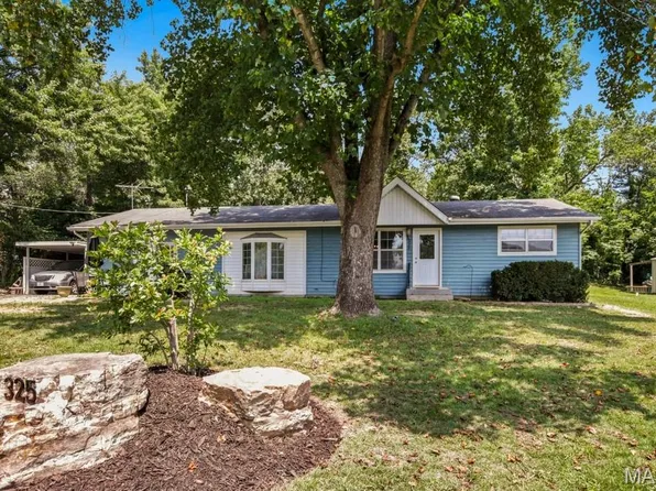 325 Lake Shore Dr, Saint Clair, MO 63077