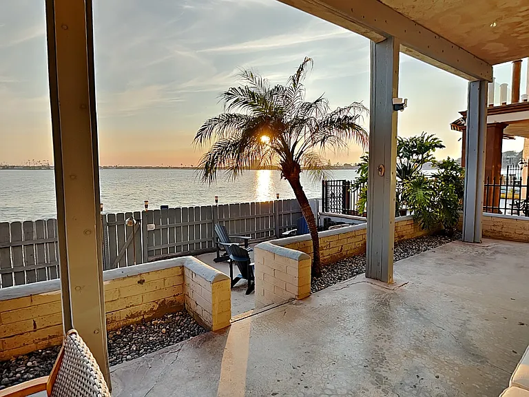 3712 Riviera Dr — Photo 28