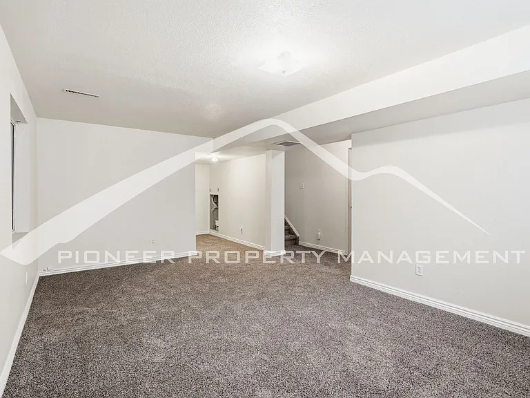 2309 Flagstaff Dr — Photo 27