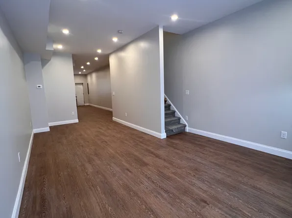 406 Gold St, Baltimore, MD 21217