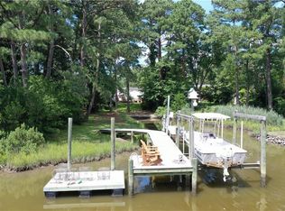 241 N Blake Rd, Norfolk, VA 23505