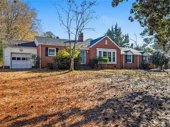 2003 Fairmont Dr, Tuscaloosa, AL 35405