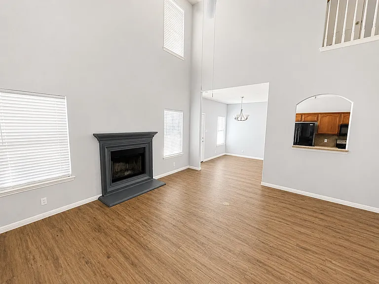 101 Kathryn Cv — Photo 11