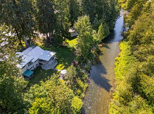 12861 Barnsdale St, Maple Ridge, BC V2X 6N6