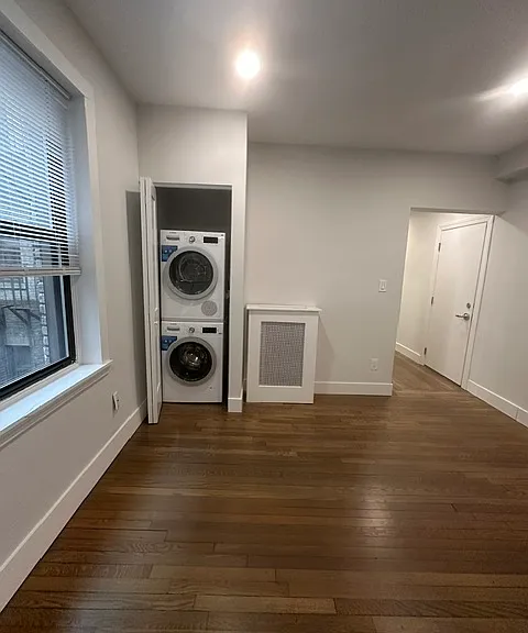 30 Peterborough St #8 — Photo 9