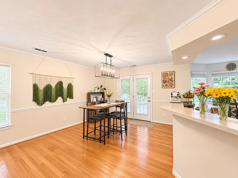 205 Lynnwood Gold Ct — Photo 13