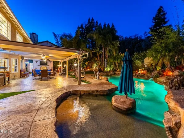 29291 Fountainwood St, Agoura Hills, CA 91301