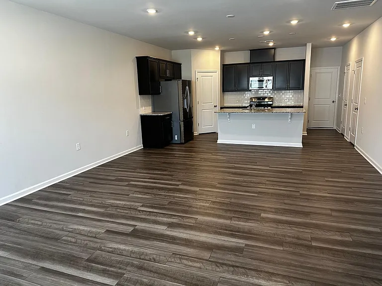 2412 Chert Ln — Photo 9