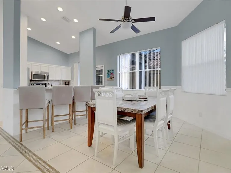 9521 Mariners Cove Ln — Photo 4
