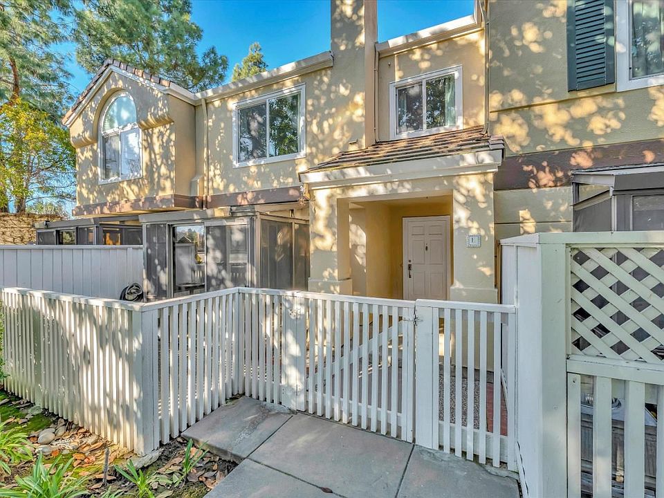 1st image of 6985 Rodling Dr E #E