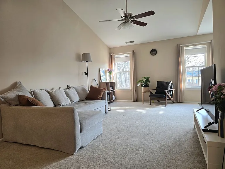 1914 Quaker Hollow Ln — Photo 19