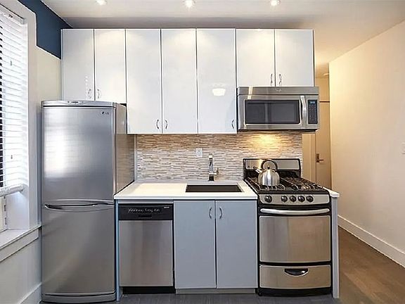 3rd image of 48 W 138th St APT 4F