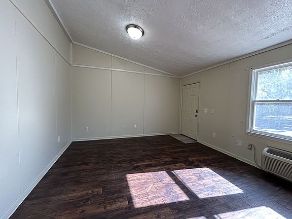 3rd image of 101 Edelle Osgood Ave APT G