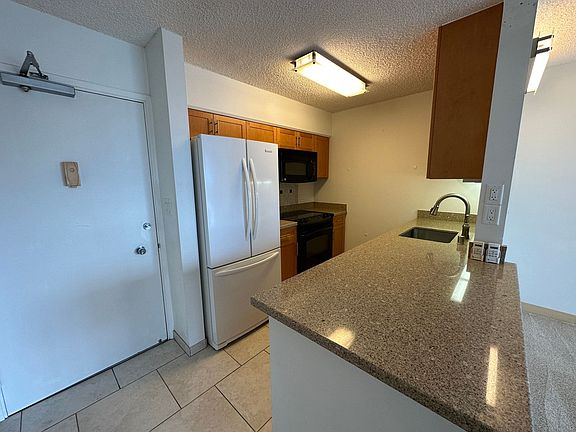 2nd image of 725 Piikoi St APT 1101