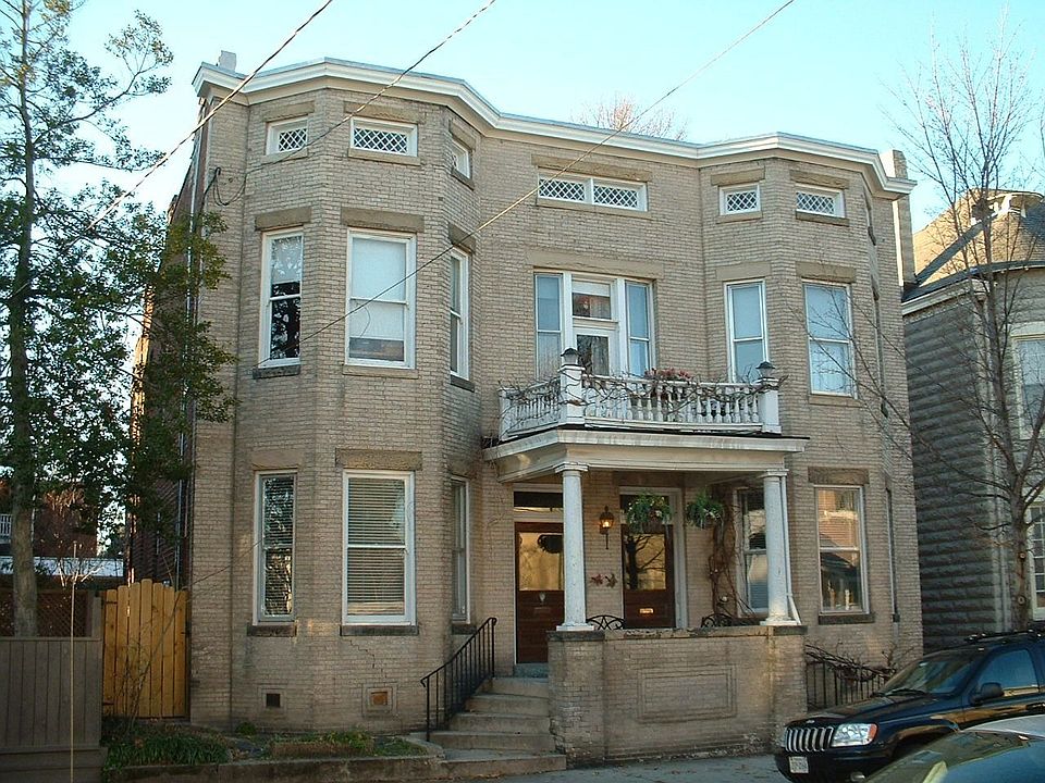 1st image of 302 N Rowland St