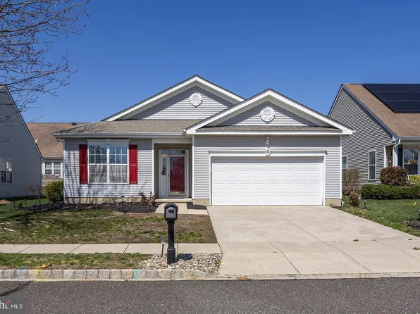 11 Shelly St, Sicklerville, NJ 08081