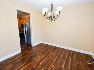 208 Misty Valley Ln, Bonaire, GA 31005