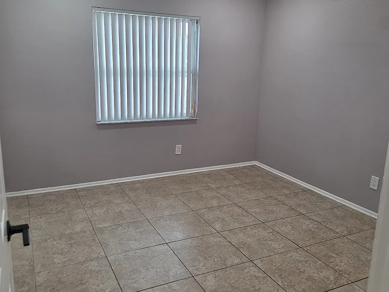 9918 Turf Way #8 — Photo 23