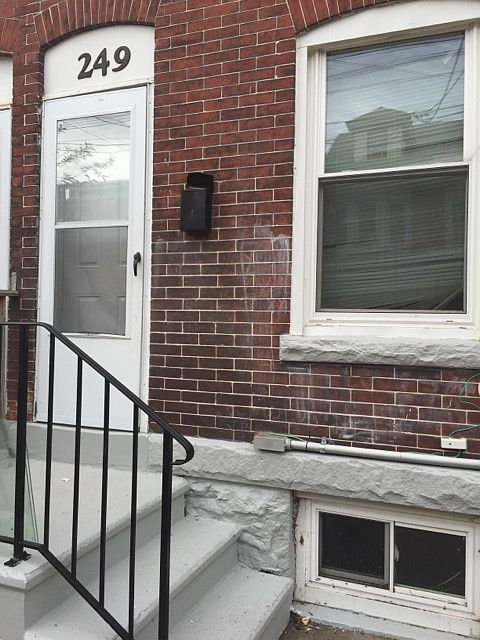 2nd image of 249 Grand St