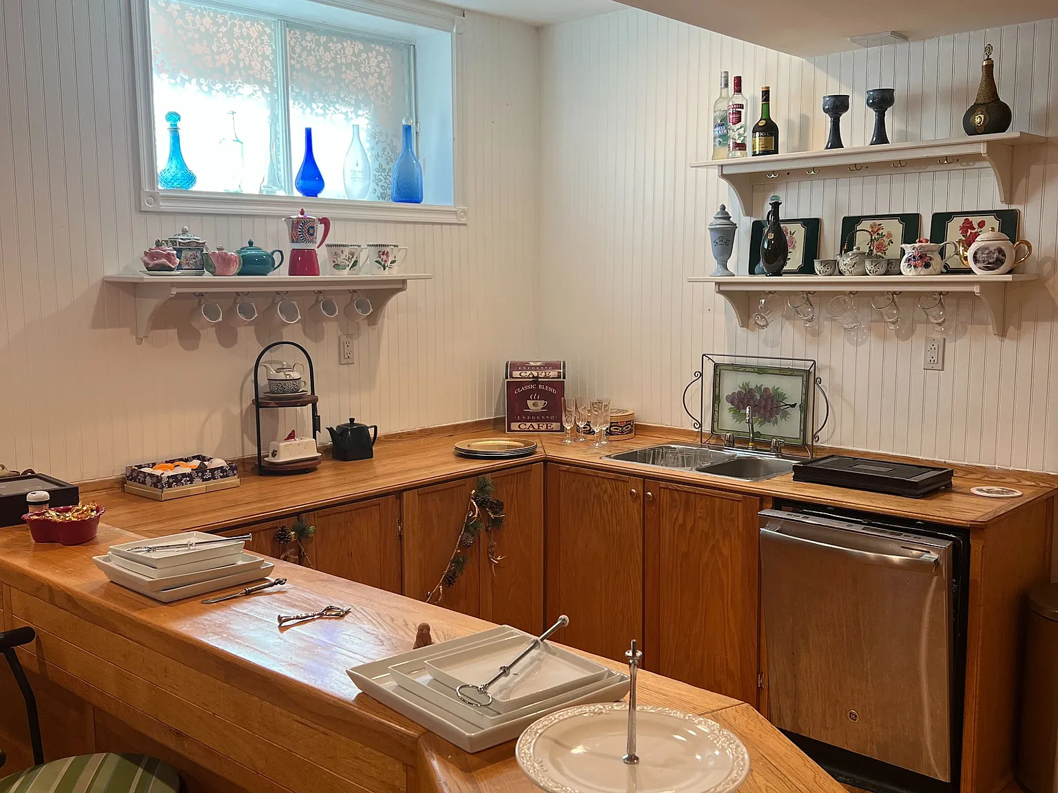 3 bed, $2,000 — Photo 3