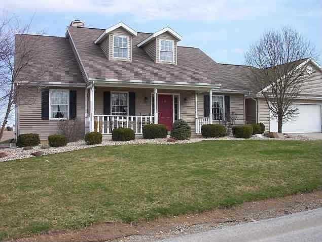 1st image of 1405 Lake Bluff Dr