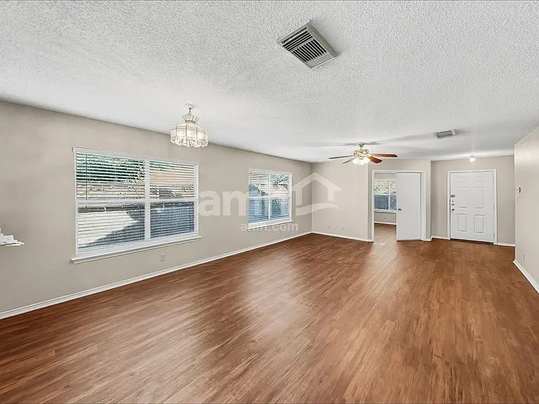 7310 Cortland Crk — Photo 7