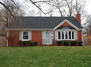 1005 Della Dr, Lexington, KY 40504