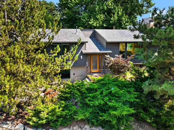 561 E Balmoral Rd, Boise, ID 83702