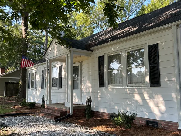 247 Mae Byrd Rd, Lillington, NC 27546