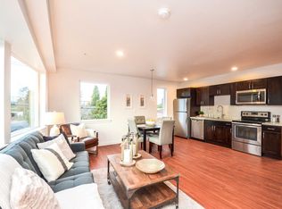 9051 20th Ave SW #307, Seattle, WA 98106