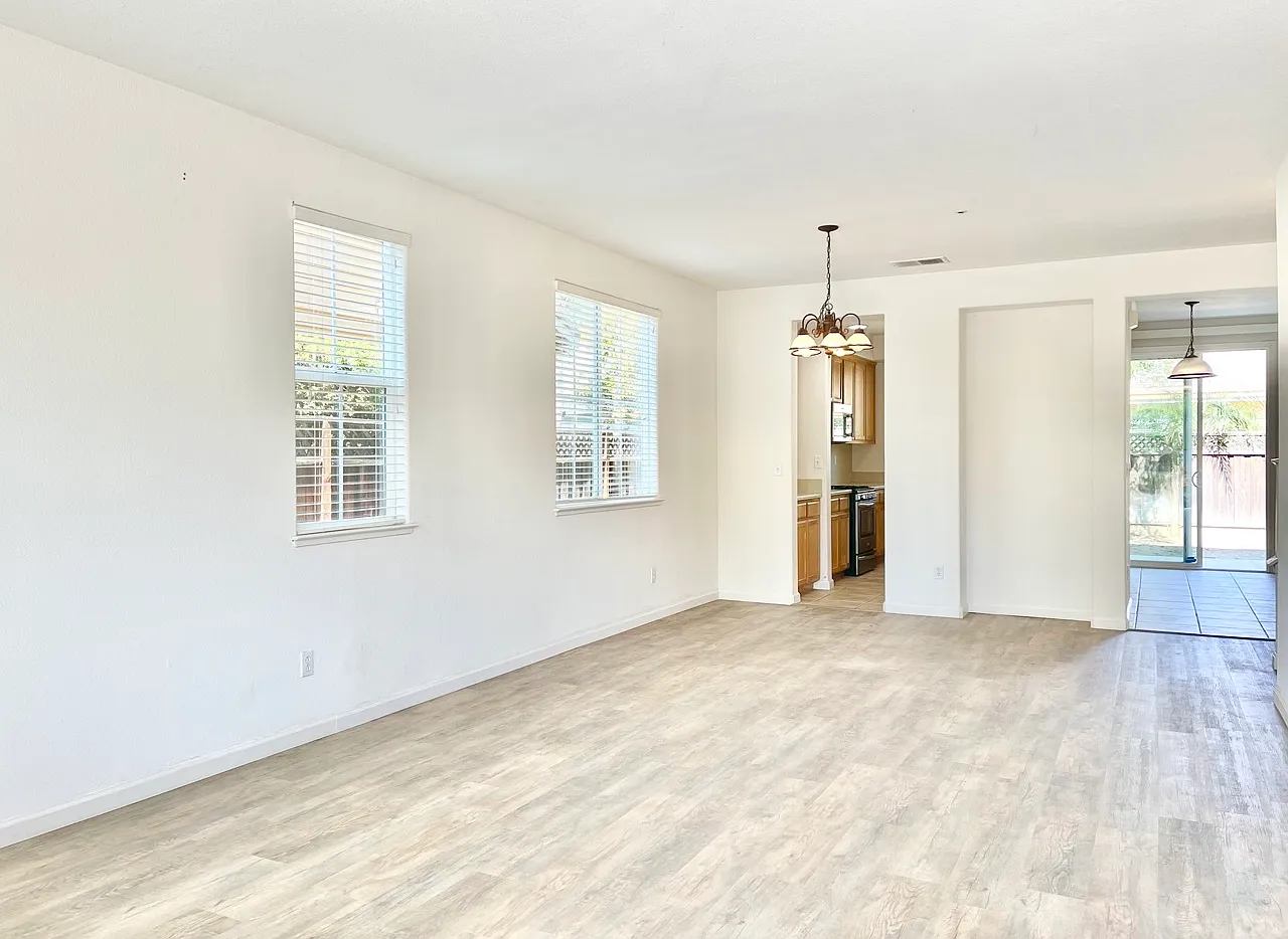 113 Havenwood Ave — Photo 3