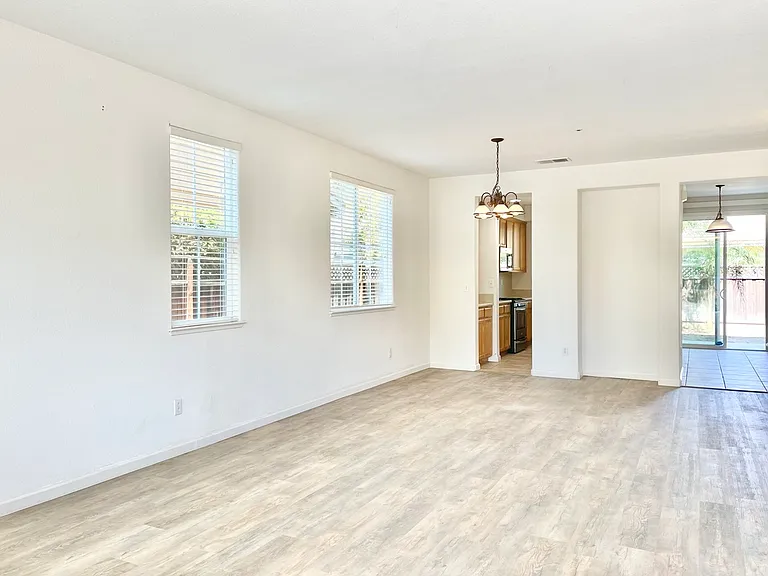 113 Havenwood Ave — Photo 3