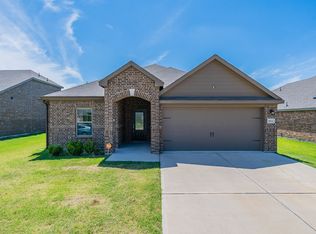 1812 Chesapeake Dr, Crowley, TX 76036