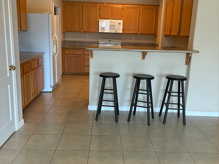 32831 Aden Cir — Photo 6