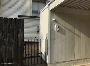 8 Bluebell Cir, Lafayette, LA 70507