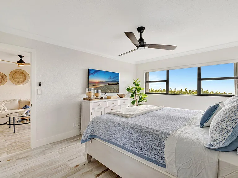 7420 S Ocean Dr #215 — Photo 15