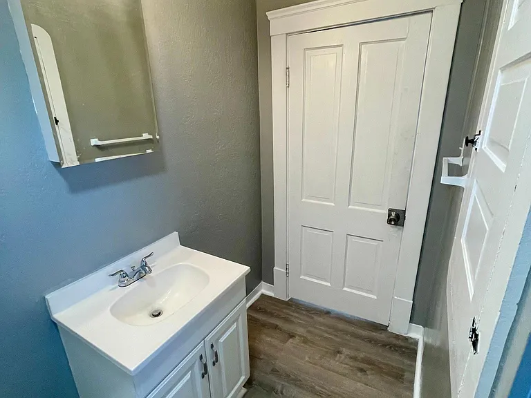 1867 Manchester Rd #2 — Photo 22