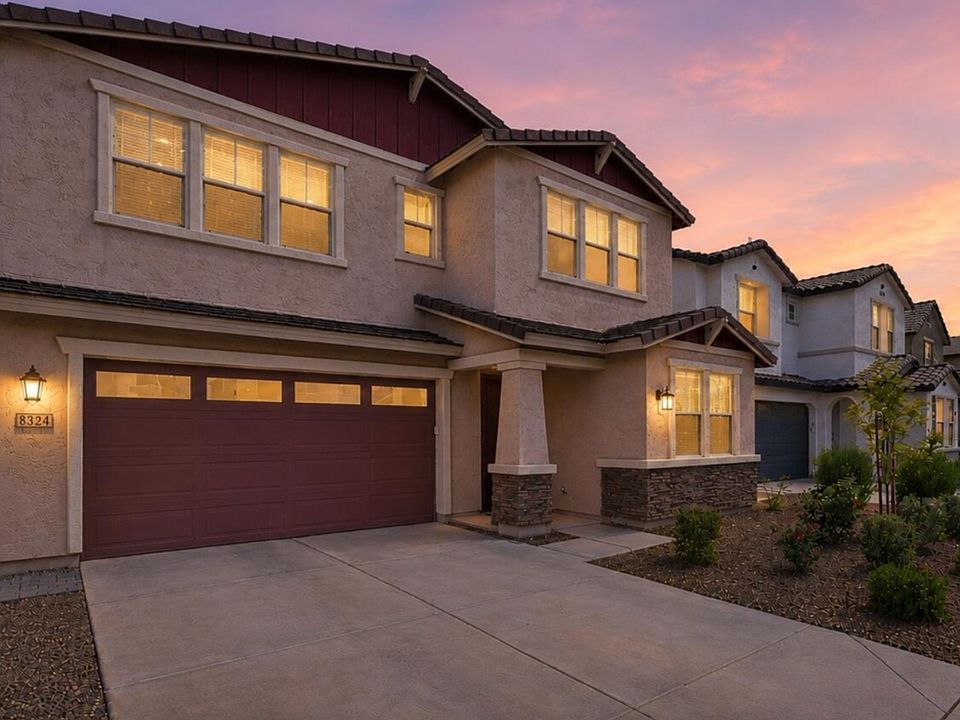 1st image of 8324 E Paloma Ave