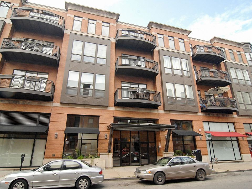 1st image of 600 W Drummond Pl APT 309
