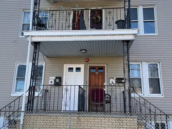 90 3rd Ave Floor 1, Paterson, NJ 07514