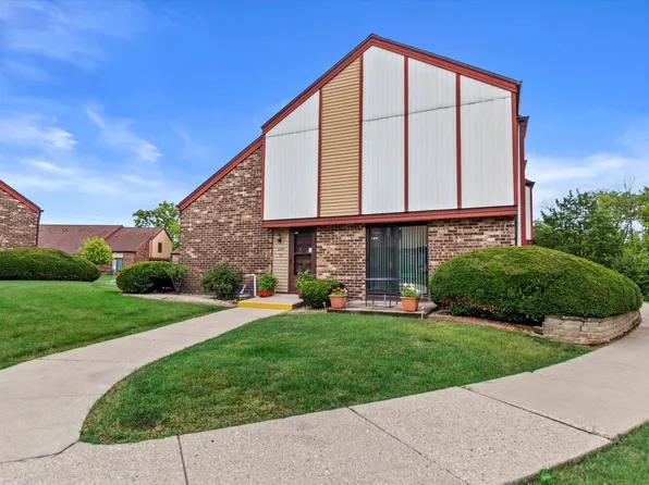 3979 West College AVENUE, Milwaukee, WI 53221
