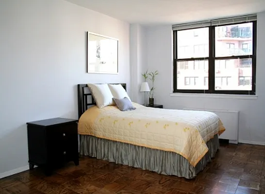 Sold by Warburg | media 19