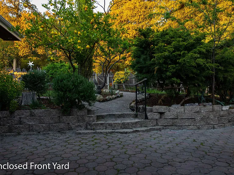 Mountain Charlie Rd — Photo 15